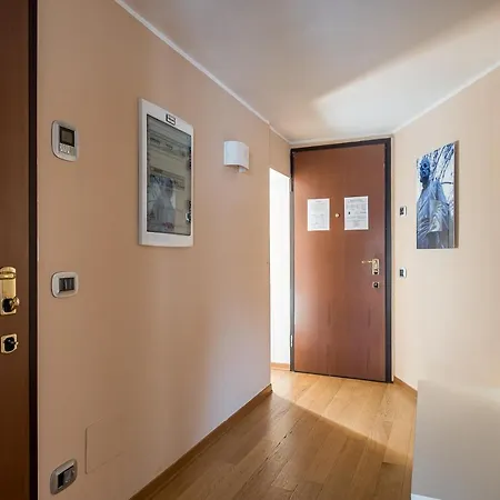Urbanicooh Asinelli - Balcony On Piazza Maggiore Appartement