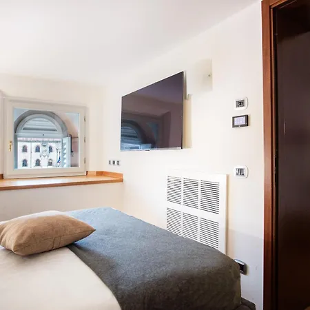 Appartement Urbanicooh Asinelli - Balcony On Piazza Maggiore Bologna
